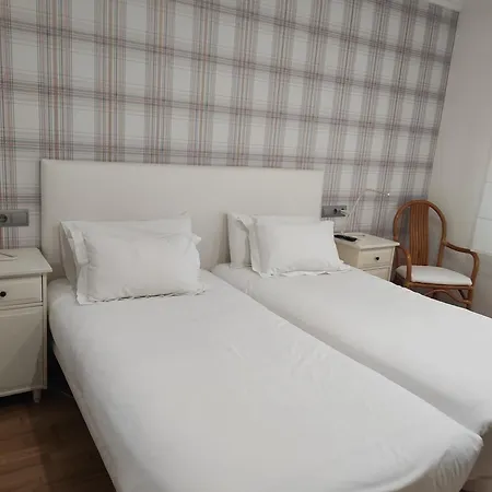 Turistico A 140 M Playa Canelinas- Portonovo- 2 5 Pax 202 Lejlighed *