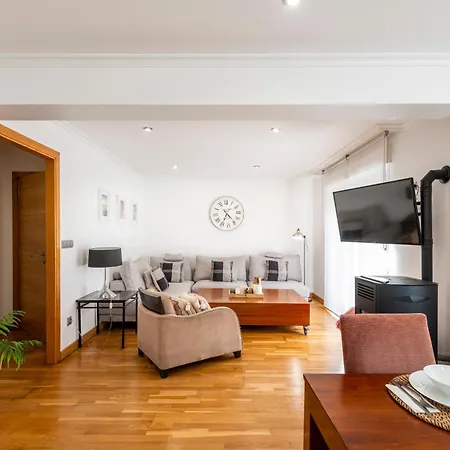 Turistico A 140 M Playa Canelinas- Portonovo- 2 5 Pax 202